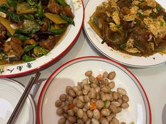 -鲁南仔·滕州炒鸡(经三路店)