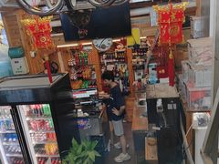 -老东镇啤酒屋海鲜加工·蒸汽海鲜·海鲜烧烤(台东店)