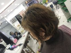 -镁连社·美联社