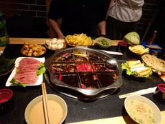 -董家湾重庆老火锅(嘉华店)