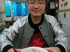 -雷祖芳老妈蹄花店