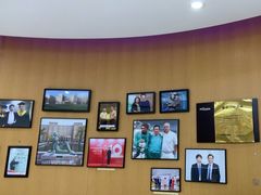 -雅悦齿科(顾村公园店)