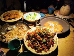 -吃饭皇帝大(解放西路店)