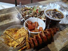 -陈仓老街美食天地