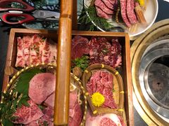 -山川小町·极番烧肉(新地假日广场店)