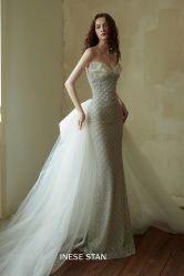 点击看大图 -Renee芮亦婚纱