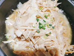 洞庭名笋-佬麻雀·新湘菜(珠海金发购物中心店)