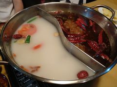 -江湖餐厅–重庆九宫格老火锅