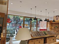 -宝丽眼镜(湖墅店)