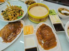 -金鸭都·老北京特色家常菜(潘家园店)