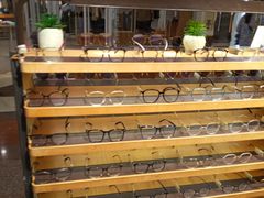 -MUJOSH木九十眼镜(月星环球港B1店)