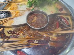 -佰人王串串香火锅(洋珠巷店)