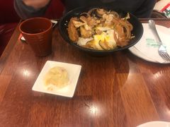 -玛格萝妮比萨屋(四平店)