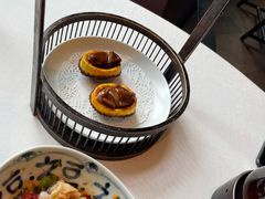 一口鲍鱼酥-三号黄浦会Canton Table