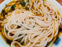 -兵哥豌豆面(雅颂居店)