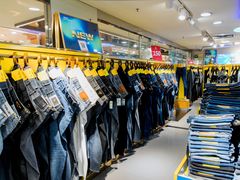 -广州白马服装市场