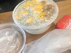 -满记甜品(日月光二店)