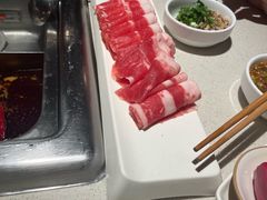 -海底捞火锅鲜切牛肉主题店(长寿路店)