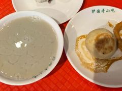-护国寺小吃店(红莲南路店)