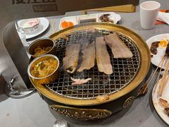 -山焱·炭火自助烤肉(周浦万达店)