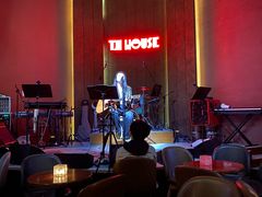 -TZ House音乐现场(来福士中心店)
