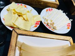 -重庆古老火锅