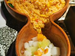 -绿茶餐厅(同成街华联店)