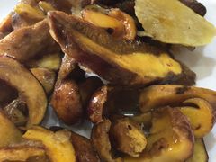 -菌之家·专业纯野生菌火锅·特色炒菌