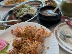 -光海鲜鱼翅餐厅(叻差拉披色路店)