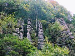 -梭布垭石林景区