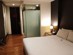 -西隆翠妮提酒店