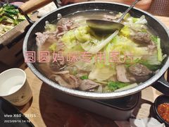 -川堂风·跷脚牛肉·乐山爆炒(宝山日月光店)