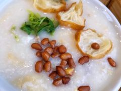 荔湾艇仔粥-点都德(千灯湖环宇城店)