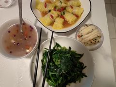 -悦芽照护月嫂+育儿嫂(杭州店)