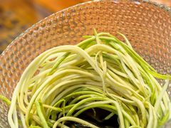 凉拌云瓜丝-乡村馕坑肉·烧烤·新疆菜·本地人更爱吃(阿勒泰首店)
