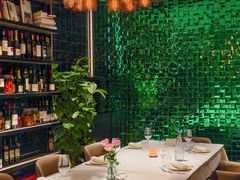 -Osteria Garden 生蚝花园餐厅(原进贤路店)