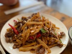 -牛八宝桂林米粉(八里庄店)