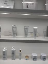 -JNK皮肤管理中心