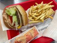 -In-N-Out Burger(LAX)
