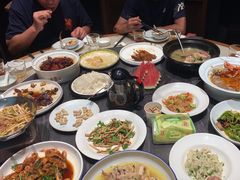 -梁家大院•农家菜(昆山会展中心店)