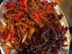 -临界音乐酒馆·小龙虾·江湖菜(华熙LIVE·鱼洞店)