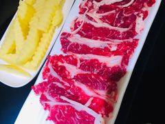 -潮汕三宝鲜牛肉火锅