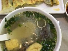 鸭血粉丝汤-众口斋锅贴(银泰城店)