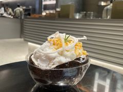 椰子炒冰-喜茶(深圳万象城黑金店)