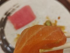 -广州万富希尔顿酒店·感趣自助餐厅·金秋蟹宴生蚝海鲜刺身