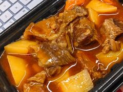 半筋半肉牛肉盖饭-潮界(大学路店)