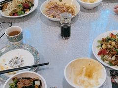 -汗腾格里·风味餐厅(新疆驻京办店)