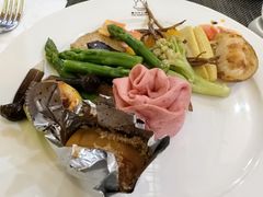-大佛寺高级素食自助餐厅