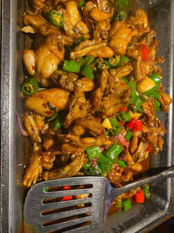 蛙小宝(北滘悦然广场店)-"环境还ok,服务员态度特别好,我们点了一.