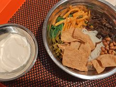 -柳州肥姨妈大骨螺蛳粉(双阳路店)